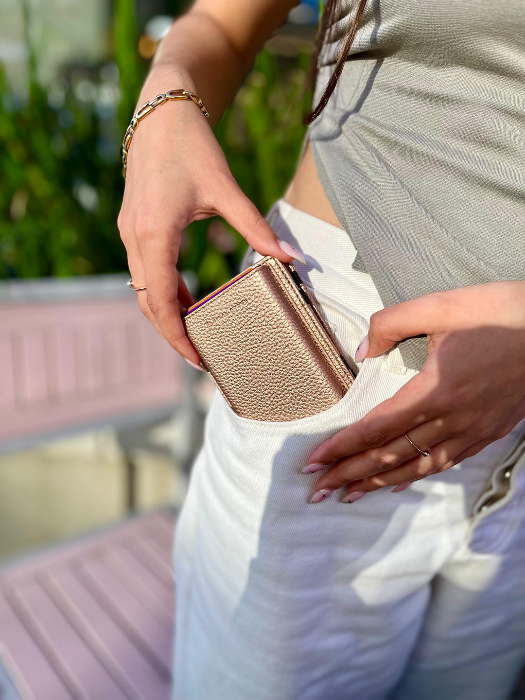 Slim Pop-Up RFID Wallet | Magic Wallet