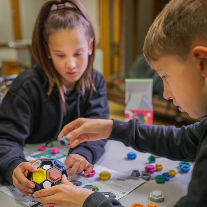 🧗 Pocket-Sized 3D Climbing Puzzle Ball