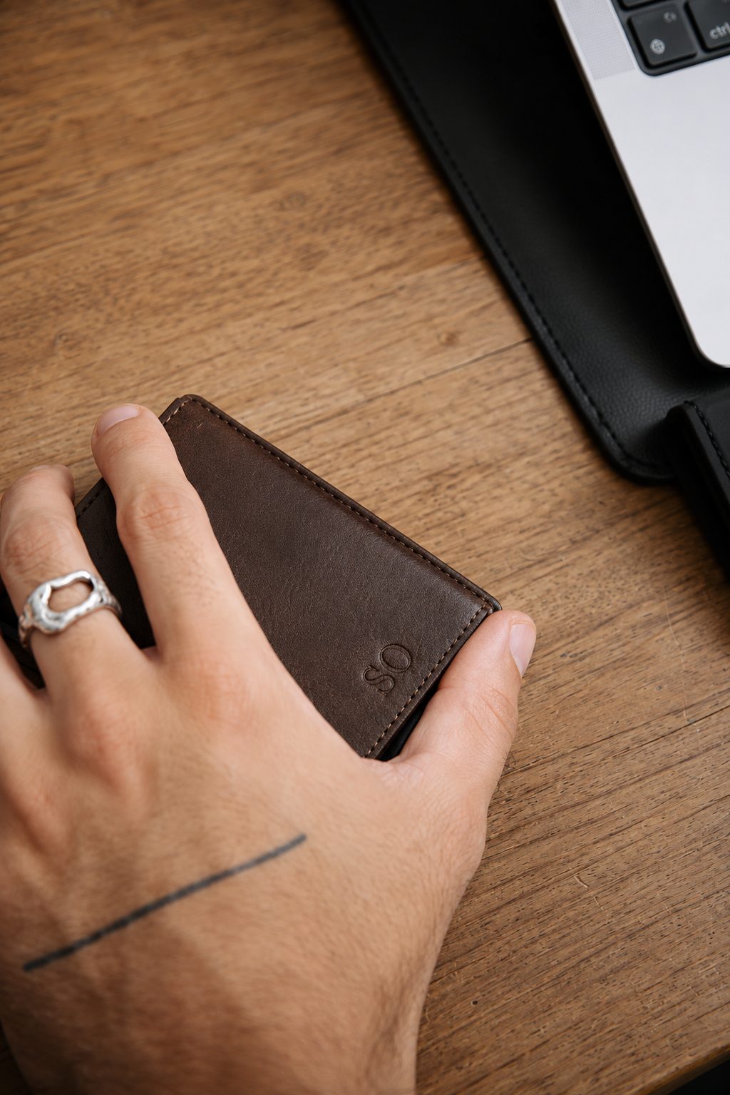 Slim Pop-Up RFID Wallet | Magic Wallet