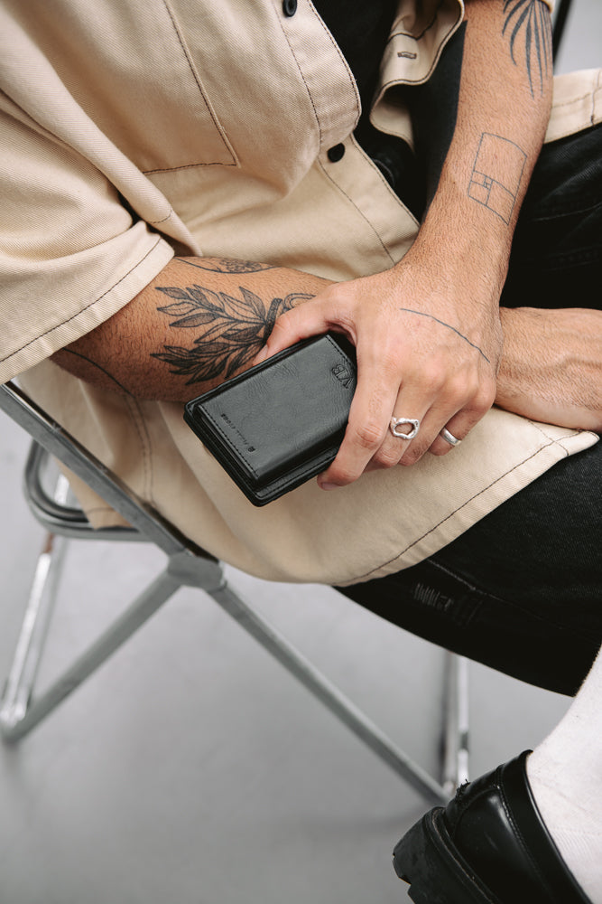 Slim Pop-Up RFID Wallet | Magic Wallet