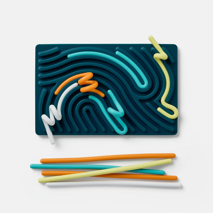 🧩 Sensory Activity Board
