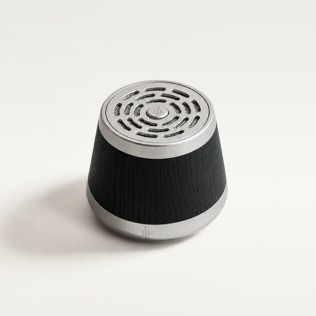 🔊Portable Wooden Bluetooth Speaker - Magnetic Mini Speaker for Home & Travel