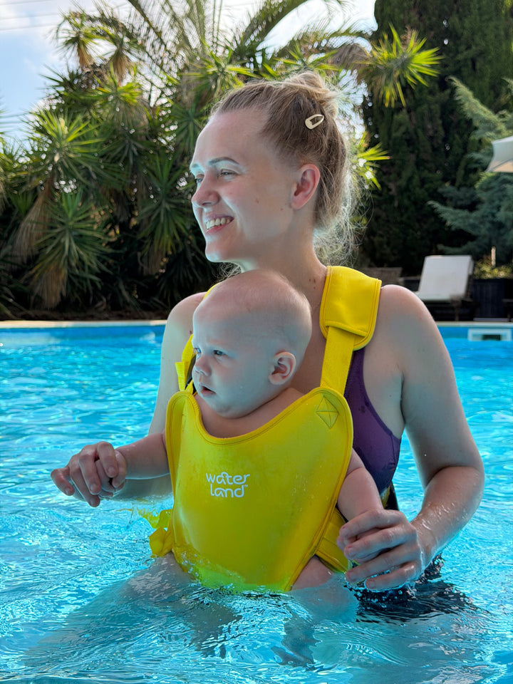 👶Water Baby Carrier for Pool & Beach Days🌊