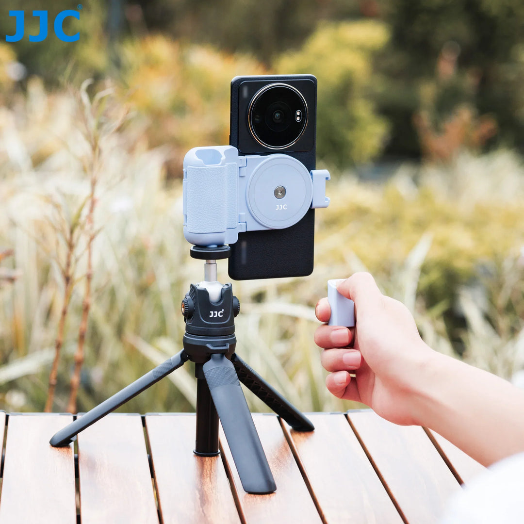 Smartphone Camera Shutter Grip with Wireless Remote