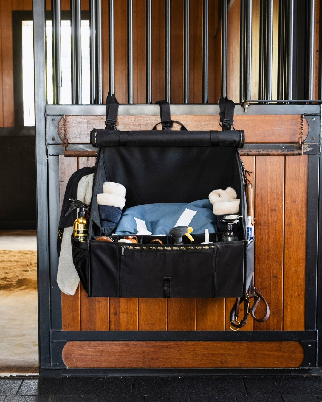 Equestrian Hanging Grooming Organizer Bag