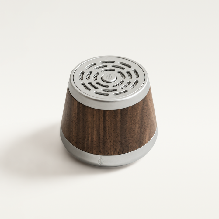 🔊Portable Wooden Bluetooth Speaker - Magnetic Mini Speaker for Home & Travel